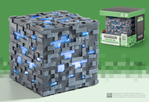 NOBLE COLLECTION Minecraft Illuminating diamond ore replika